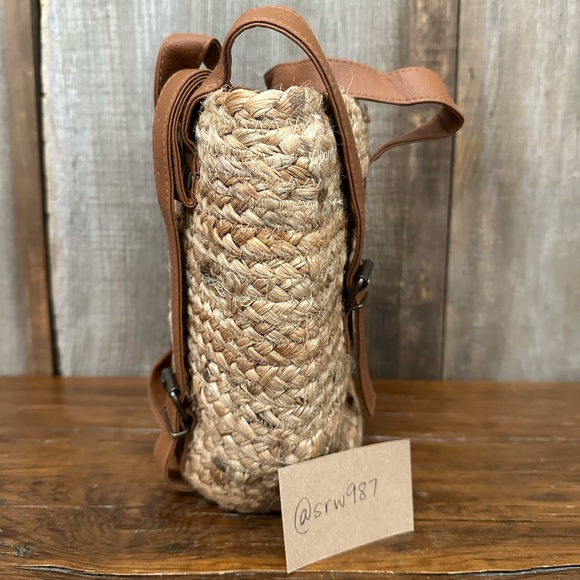 XIX Palms The Shore Break Picnic Cooler Bag Beachly Exclusive in Jute - Picture 5 of 15